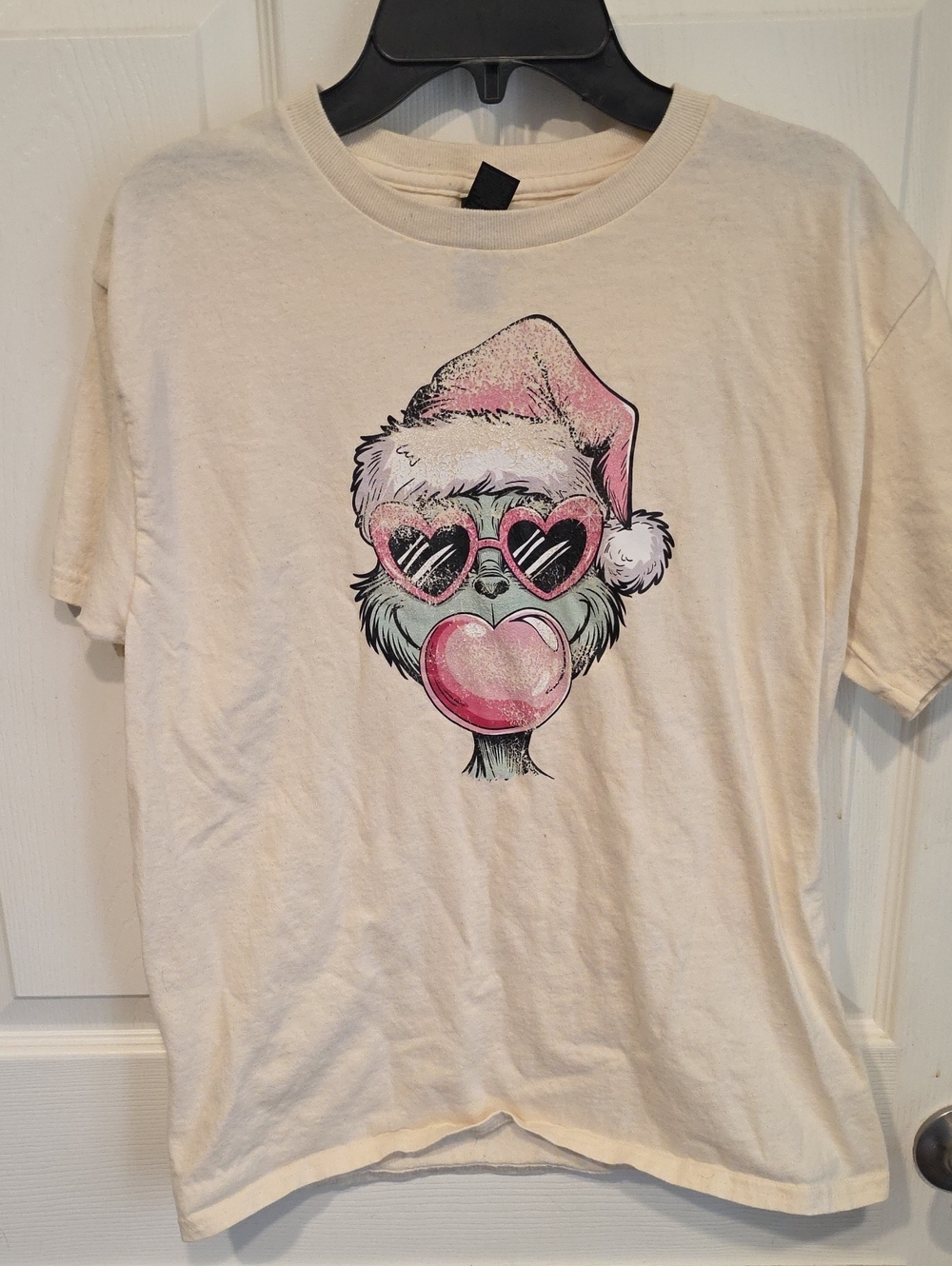 Holiday Grinch Graphic Tee - Pink/White